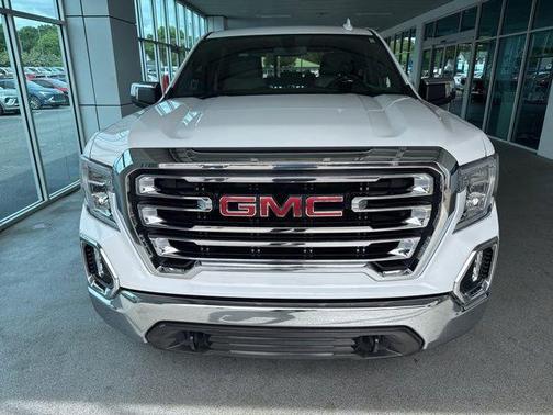 White 2019 GMC Sierra 1500 SLT