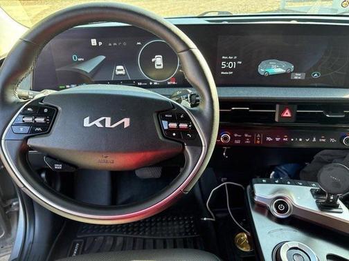 2022 Kia EV6 Wind