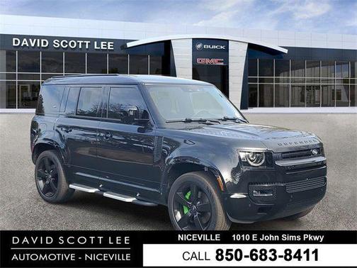 2024 Land Rover Defender 110 P400 X-Dynamic SE