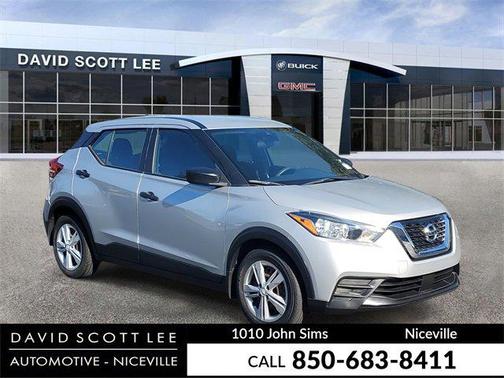 2020 Nissan Kicks S