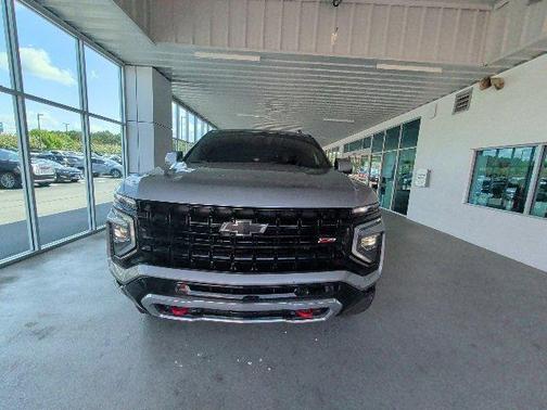 2025 Chevrolet Tahoe 4WD Z71