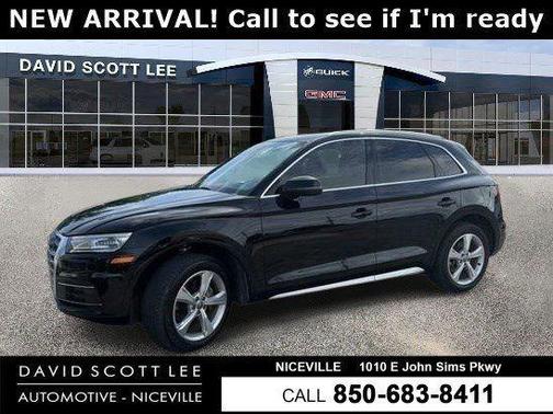 Black 2020 Audi Q5 45 Premium