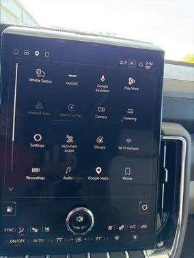 Glacier White Tricoat 2026 GMC Yukon Denali