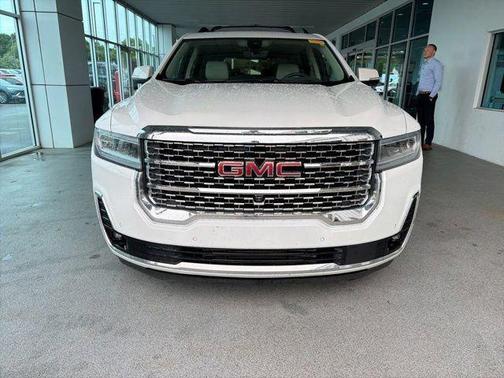 White Frost Tricoat 2023 GMC Acadia Denali