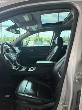Quicksilver Metallic 2020 GMC Acadia FWD SLT