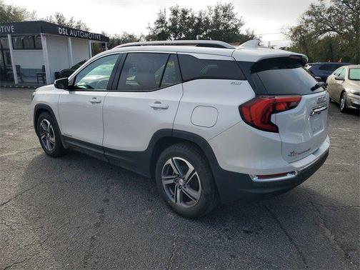 2021 GMC Terrain SLT