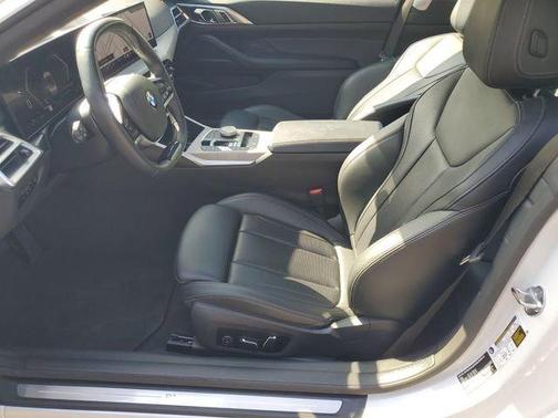 White 2025 BMW 430 i