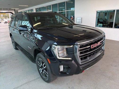 2023 GMC Yukon XL 4WD AT4