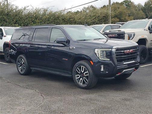 2023 GMC Yukon XL 4WD AT4