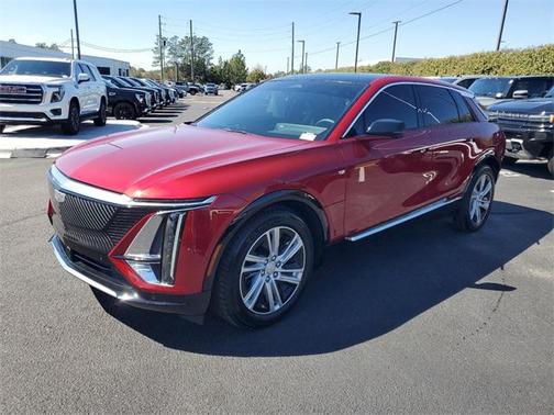 2024 Cadillac LYRIQ Tech w/1SA
