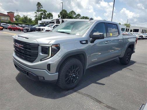 2025 GMC Sierra 1500 Elevation