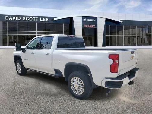 Iridescent Pearl Tricoat 2023 Chevrolet Silverado 2500 High Country
