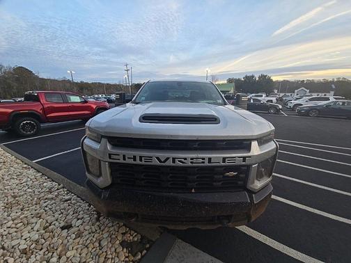 2022 Chevrolet Silverado 2500 Custom