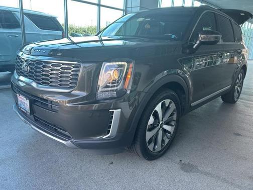 2020 Kia Telluride S