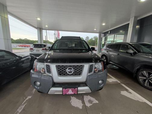 Black 2014 Nissan Xterra S