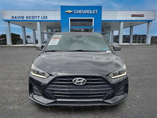 2020 Hyundai Veloster 2