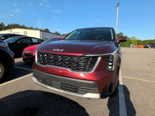 Dawning Red 2024 Kia Sorento LX