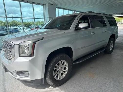 Quicksilver Metallic 2019 GMC Yukon XL SLT