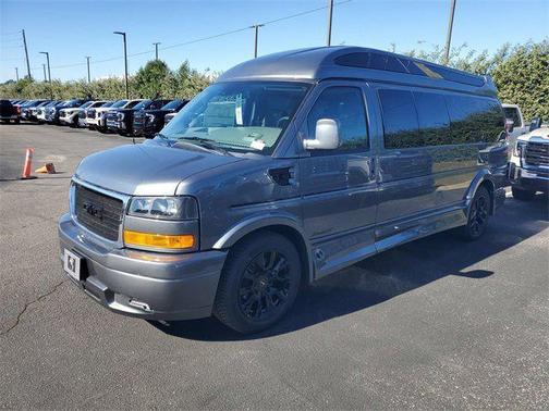 2025 GMC Savana 2500 Work Van