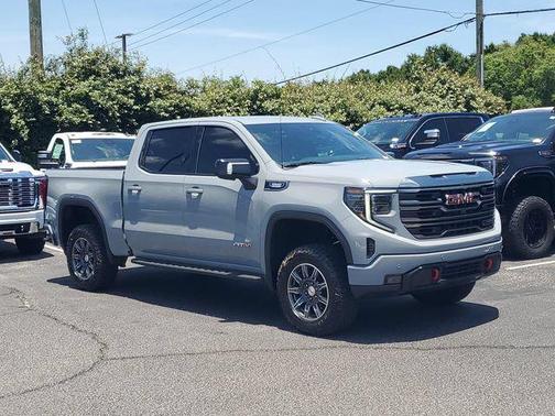 Thunderstorm Gray 2024 GMC Sierra 1500 AT4