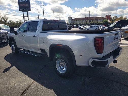 2025 GMC Sierra 3500 Denali