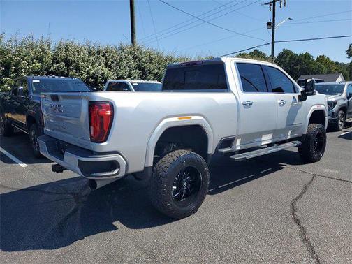 2023 GMC Sierra 2500 Denali