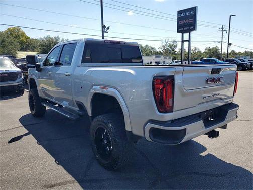 2023 GMC Sierra 2500 Denali