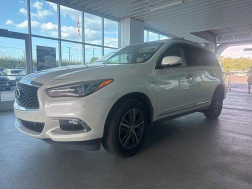 2018 INFINITI QX60 Base