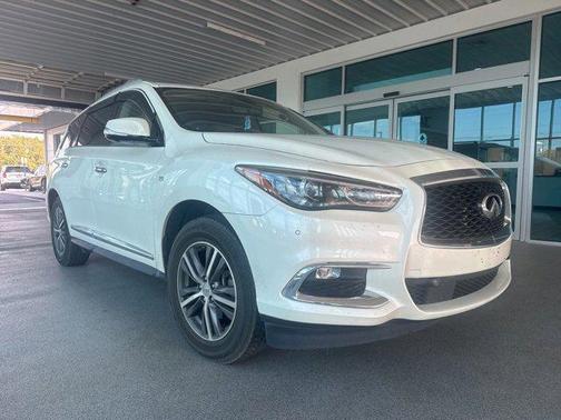 2018 INFINITI QX60 Base