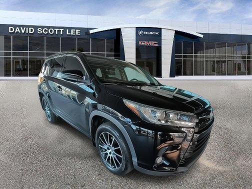 2018 Toyota Highlander SE