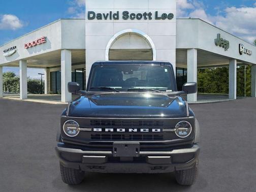 Shadow Black 2025 Ford Bronco Big Bend