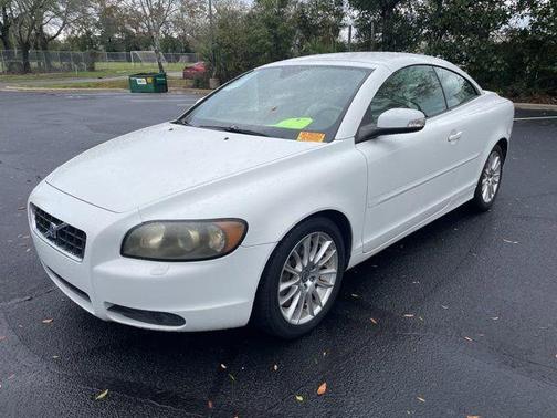 2008 Volvo C70 T5