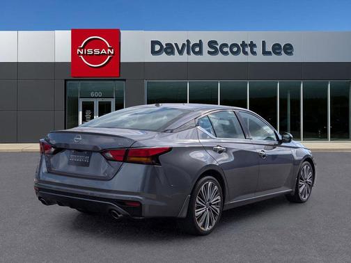 2025 Nissan Altima 2.5 SL