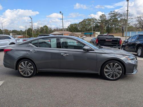 2025 Nissan Altima 2.5 SL