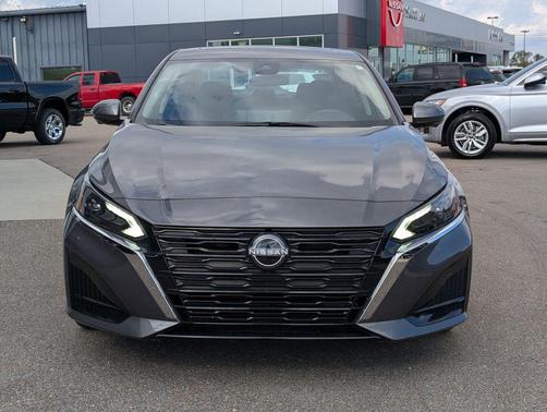 2025 Nissan Altima 2.5 SL