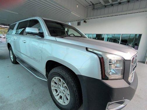 2019 GMC Yukon XL SLT