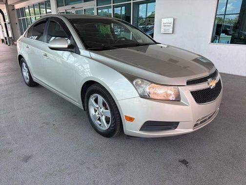 Gold 2014 Chevrolet Cruze 1LT
