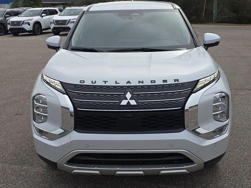 2022 Mitsubishi Outlander SE 2.5 2WD