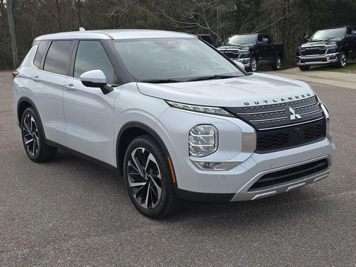 2022 Mitsubishi Outlander SE 2.5 2WD