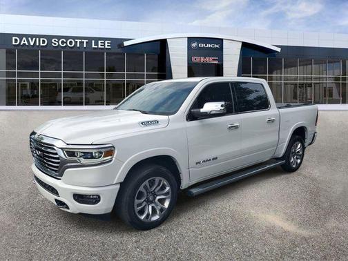 Bright White Clearcoat 2022 RAM 1500 Longhorn