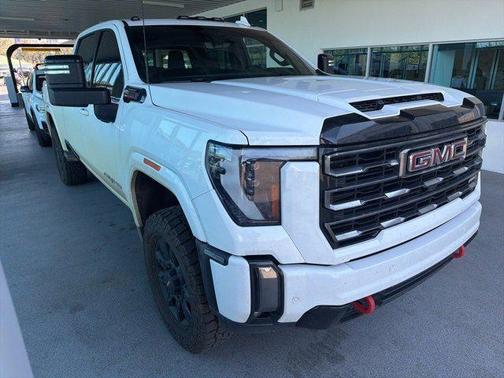 2024 GMC Sierra 2500 AT4
