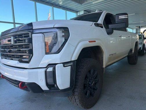 2024 GMC Sierra 2500 AT4