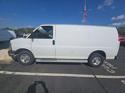 2021 Chevrolet Express 2500 RWD 2500 Regular Wheelbase WT