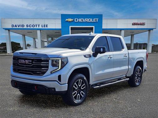 2022 GMC Sierra 1500 AT4