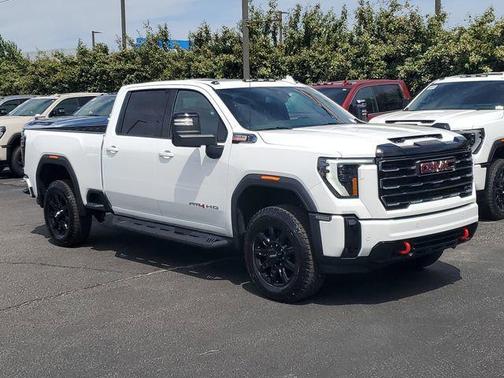 Summit White 2026 GMC Sierra 2500 AT4