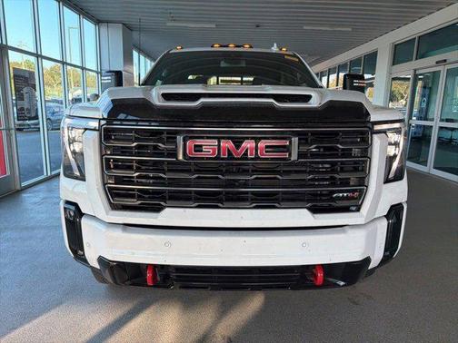2026 GMC Sierra 2500 AT4