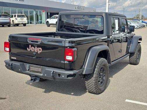 2022 Jeep Gladiator Mojave 4x4