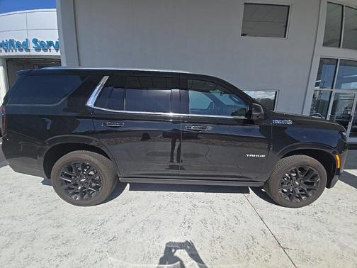2025 Chevrolet Tahoe 4WD High Country