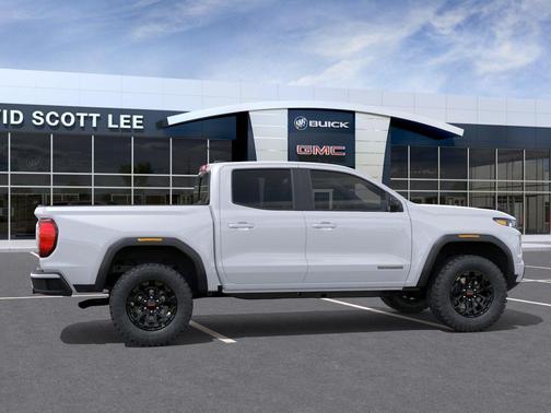 Summit White 2026 GMC Canyon Elevation