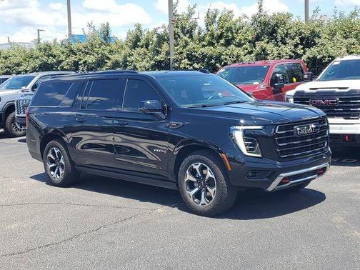 Onyx Black 2025 GMC Yukon XL 4WD AT4 Ultimate